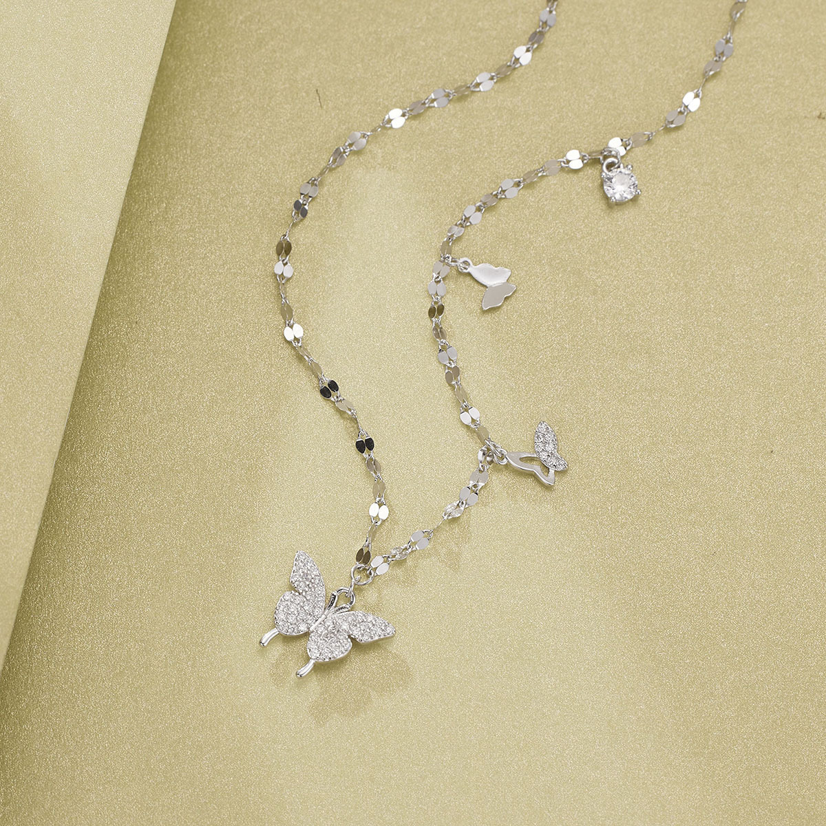 s925 Silver Butterfly necklace, women's light luxury style, simple and non-fading, single-layer collarbone chain, high-end and niche accessory wholesale details Picture