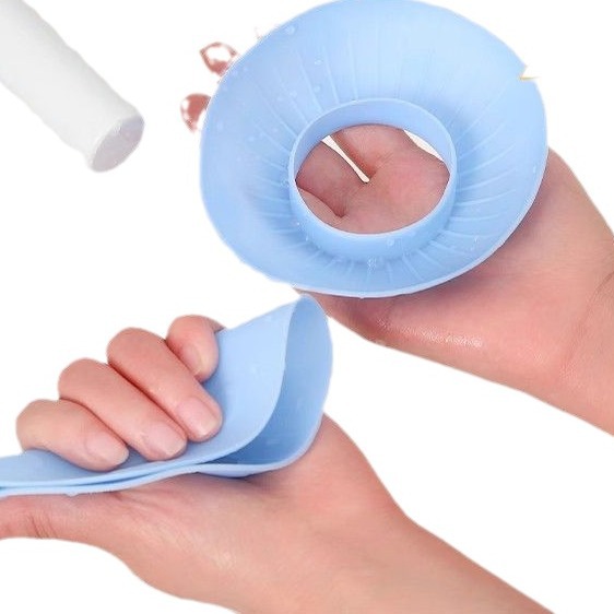 The little mushroom waterproof face wash wrist strap is cute for washing hair. It is anti-slip, moisture-proof and splash-proof for both adults and children Item Picture