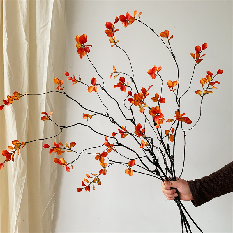 Wabi-sabi style autumn red maple leaf artificial flowers, artificial maple leaf green plants, bedroom and living room decorative flower ornaments wholesale