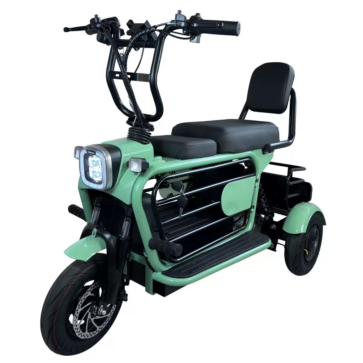 Electric tricycles are portable transportation vehicles for the elderly, adults for both men and women to pick up and drop off children, buy groceries, and carry pets details Picture