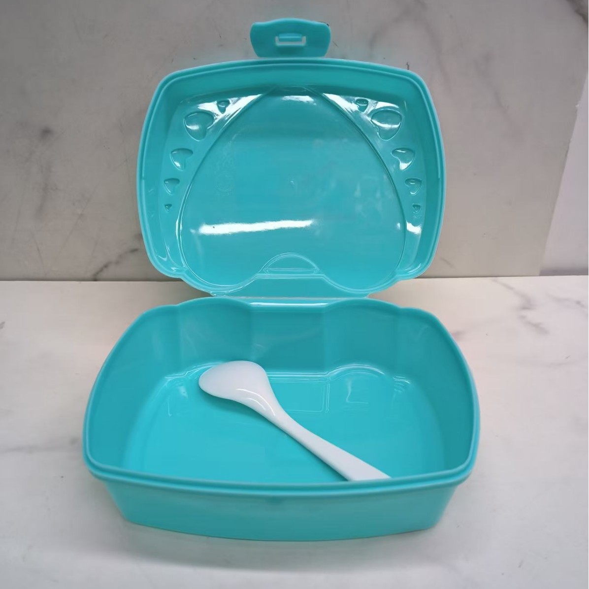 Square plastic lunch box, office worker lunch box, portable new product, cross-border simple lunch box