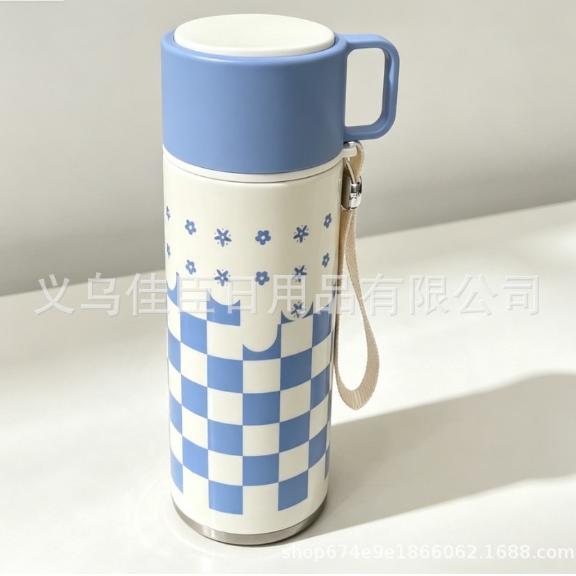 glass cup Cartoon Insulated Cup, Children's portable Glass Water cup, Cute animal pattern rope water bottle, students details Picture