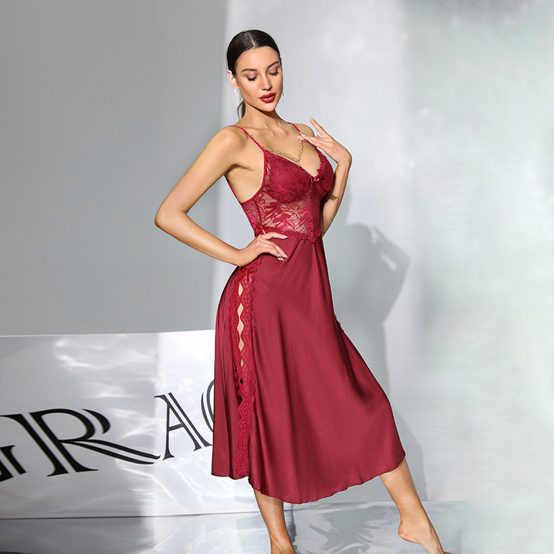 Amazon lace patchwork satin halter nightgown with built-in detachable chest pad, no need to wear underwear, high slit long dress 979 Application Scenario