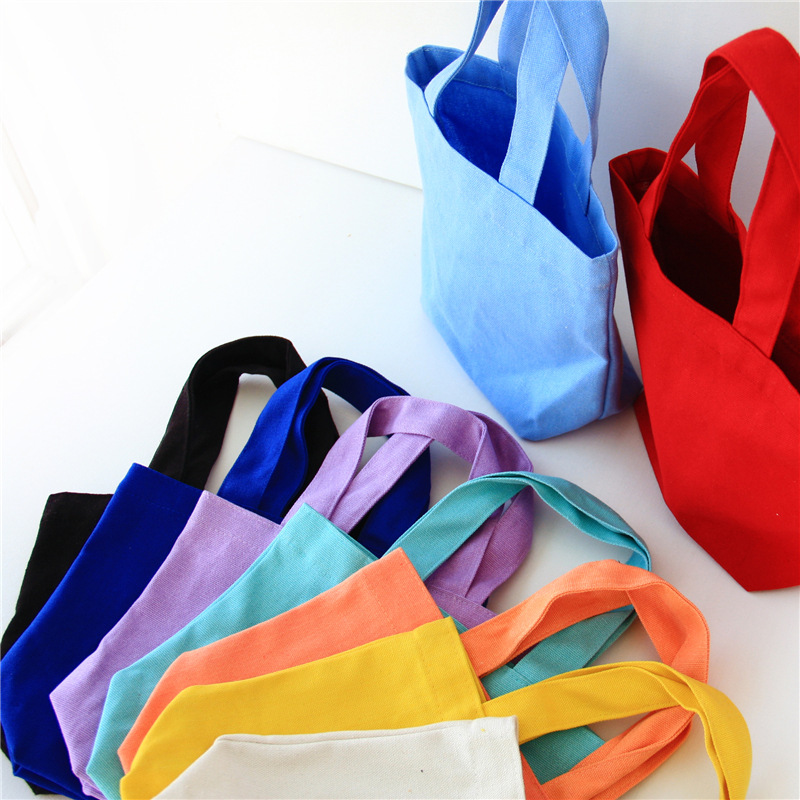 Cross-border canvas bag, single-shoulder hand-carry, simple and versatile, easy to use as a bag, small cloth bag, solid color canvas bag, lunch box bag, cosmetic bag, clutch bag, storage, women's small bag, handbag, canvas bag Application Scenario