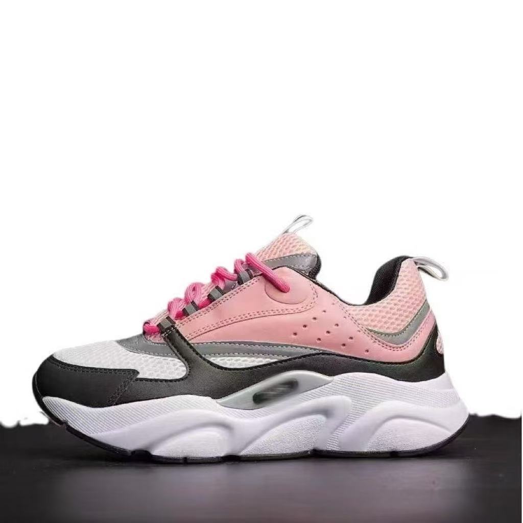 2026 Men's sports shoes, jogging fashion casual shoes, mesh breathable and comfortable, thick-soled color-blocked dad shoes, men's shoes Application Scenario