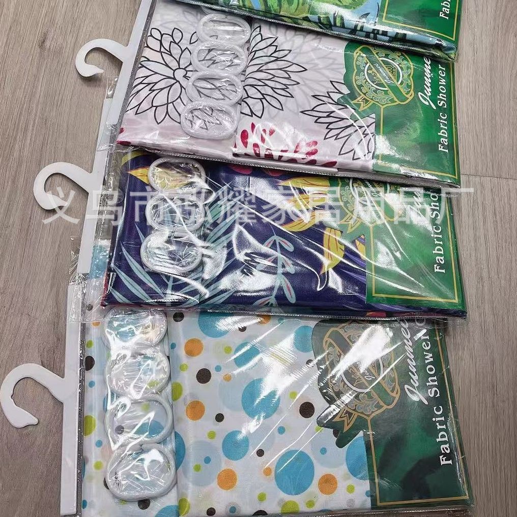 北欧创意新款热销涤纶浴帘印花浴帘卫生间防水挂帘免打孔挡水帘