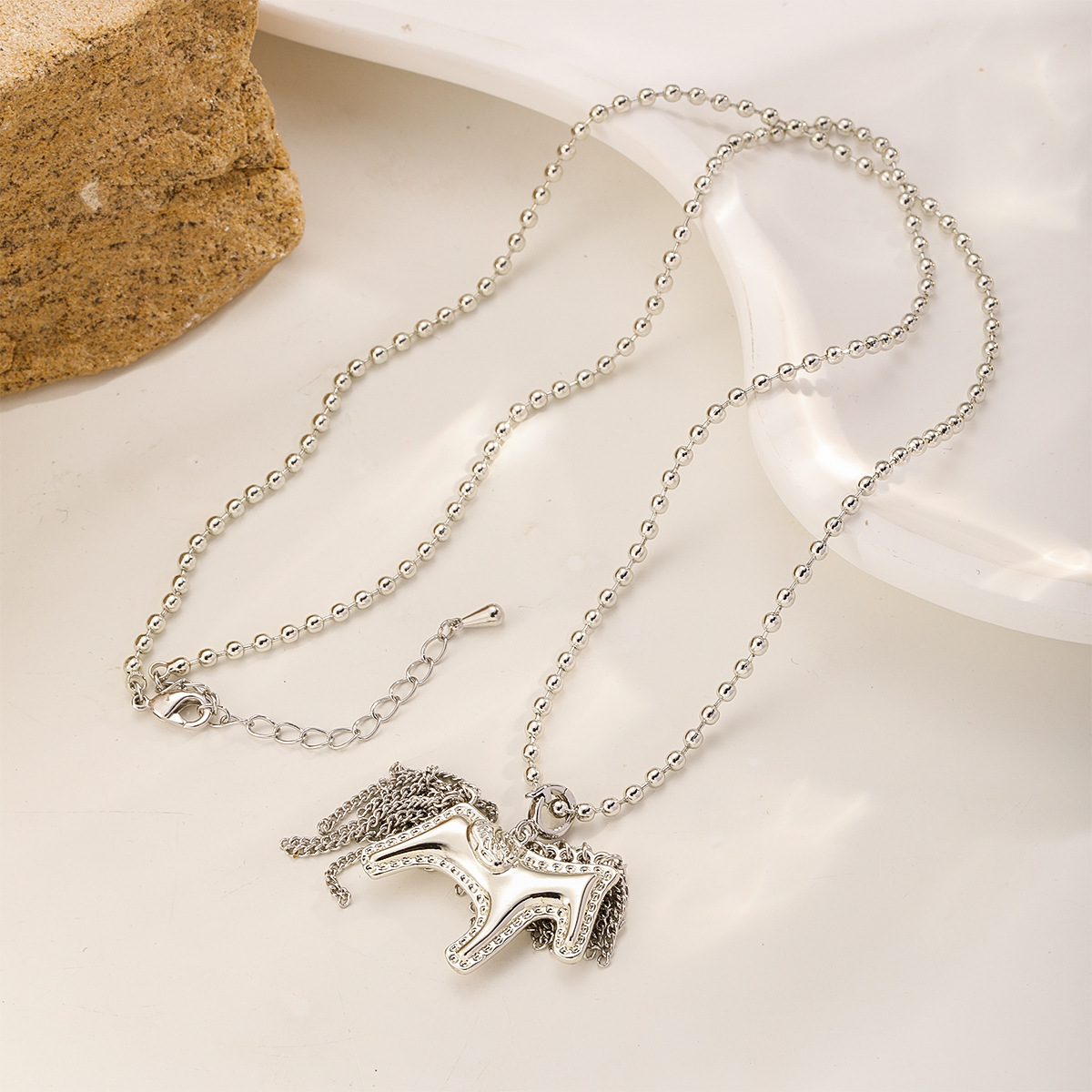 Nasha Tassel Exquisite pendant sweater chain, Get Money Soon Necklace for women 2026 New style couple collarbone chain Neck chain Application Scenario