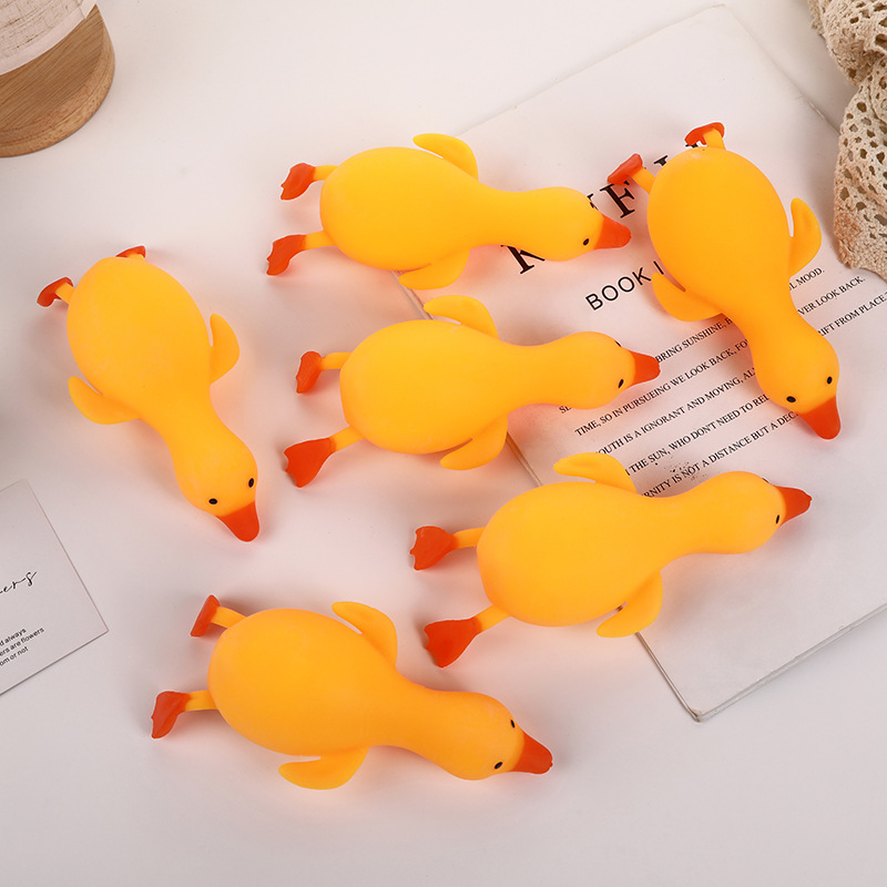 网红呆萌大黄鹅减压玩具慢回弹卡通捏捏乐缓解压力发泄拉伸玩具