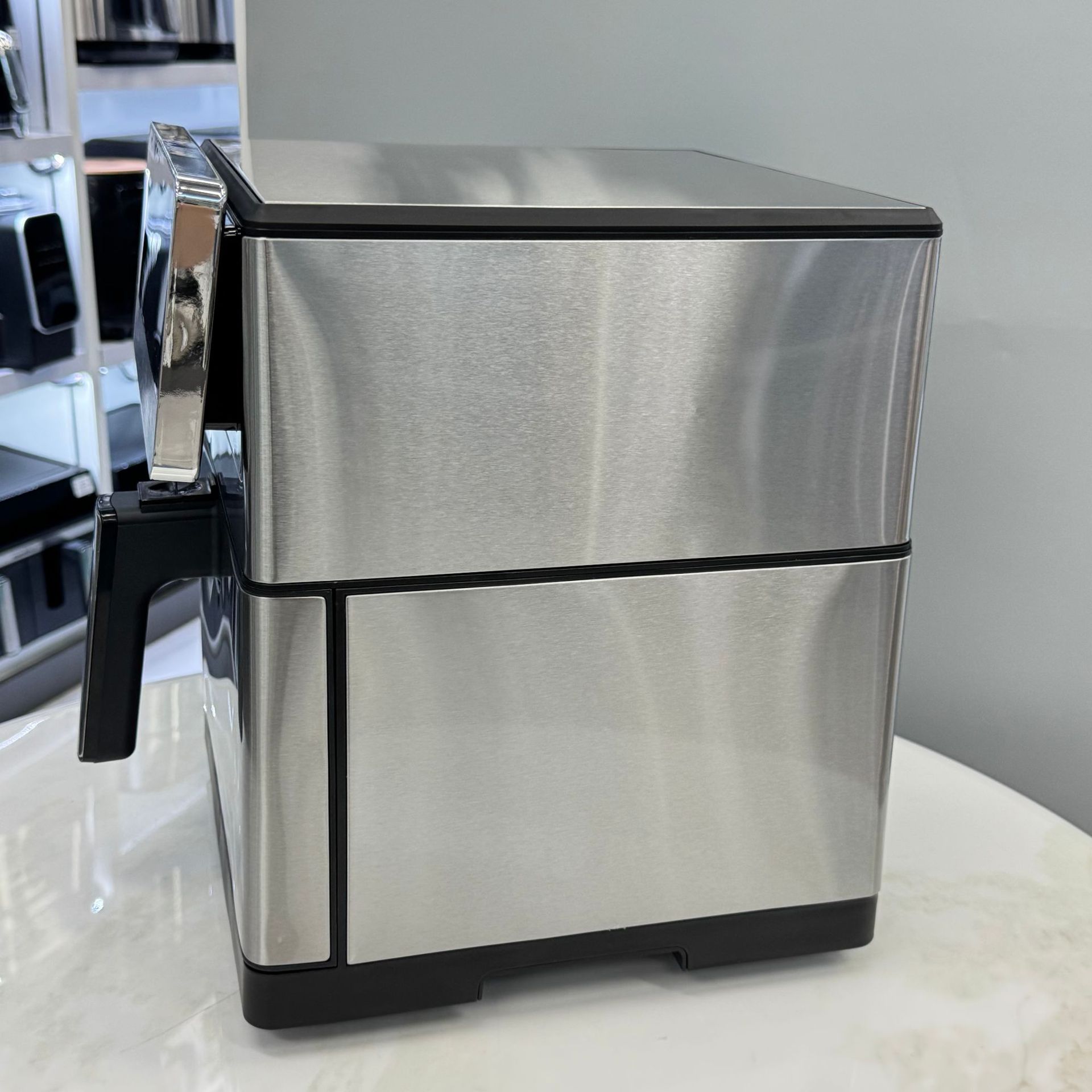 minMAX's new all-stainless steel airfryer, a large-capacity airfryer oven with a capacity of 14L, is available for export Item Picture