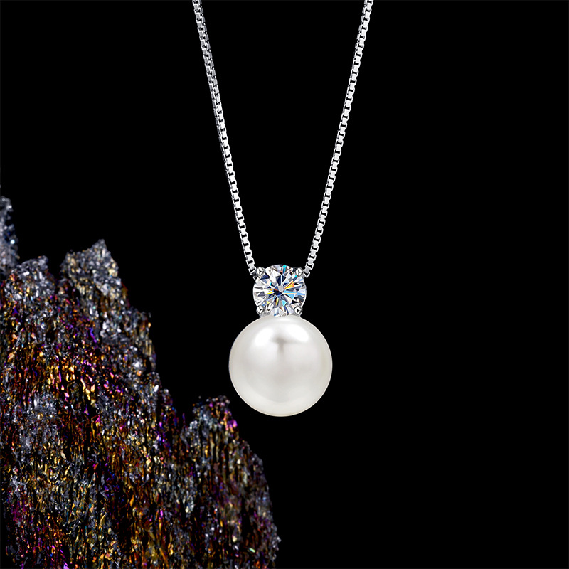 A versatile moissanite freshwater pearl pendant for women, a niche design for wholesale. s925 sterling silver collarbone chain Specification image