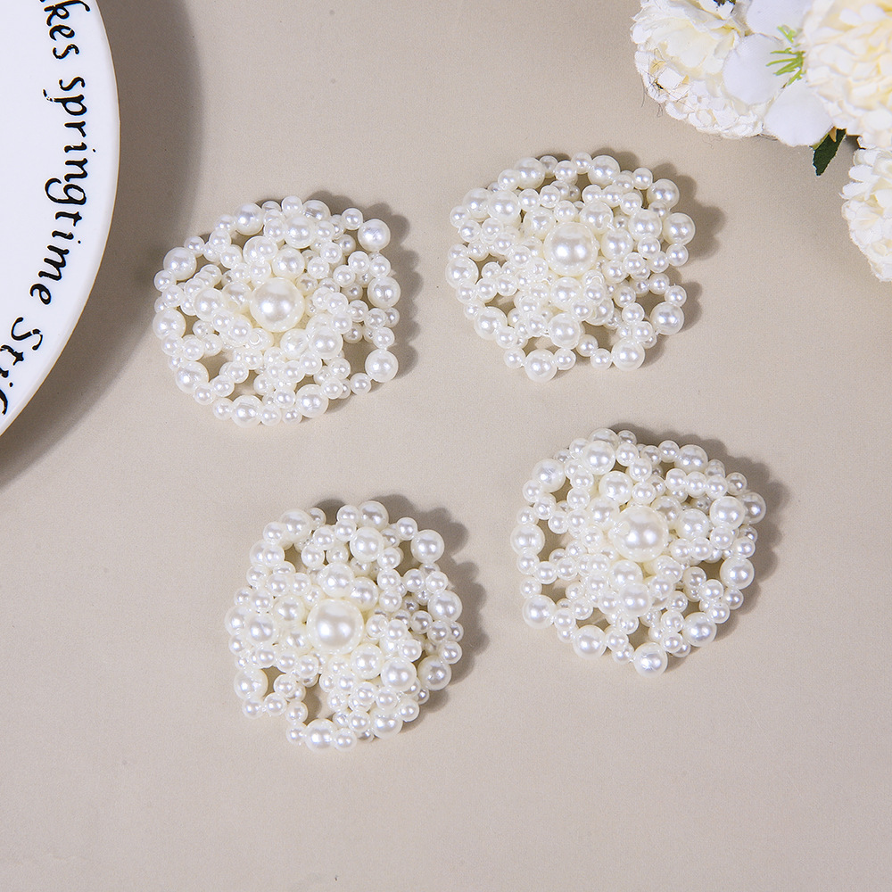 Retro, versatile and elegant double-ring pearl flower diy hand-woven beaded hair clips, hair accessories and earrings material wholesale Application Scenario