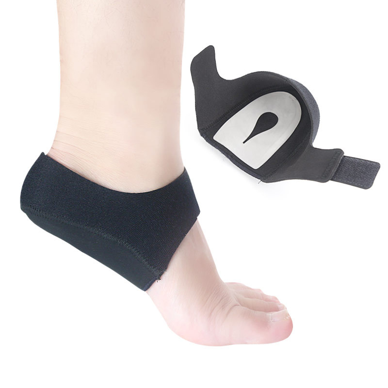 Cross-border SEBS silicone heel protection cover, pressure-reducing and pain-relieving Velcro heel cover, adjustable gel heel sock cover Application Scenario