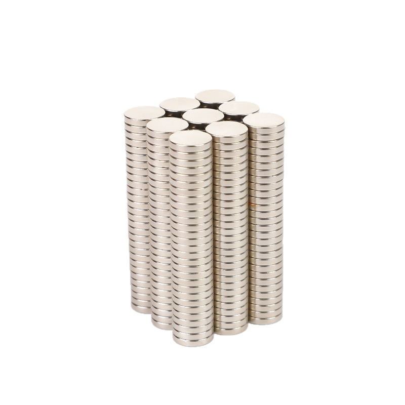 磁铁/磁铁磁钢/吸铁石/软磁/吸铁石磁铁白底实物图