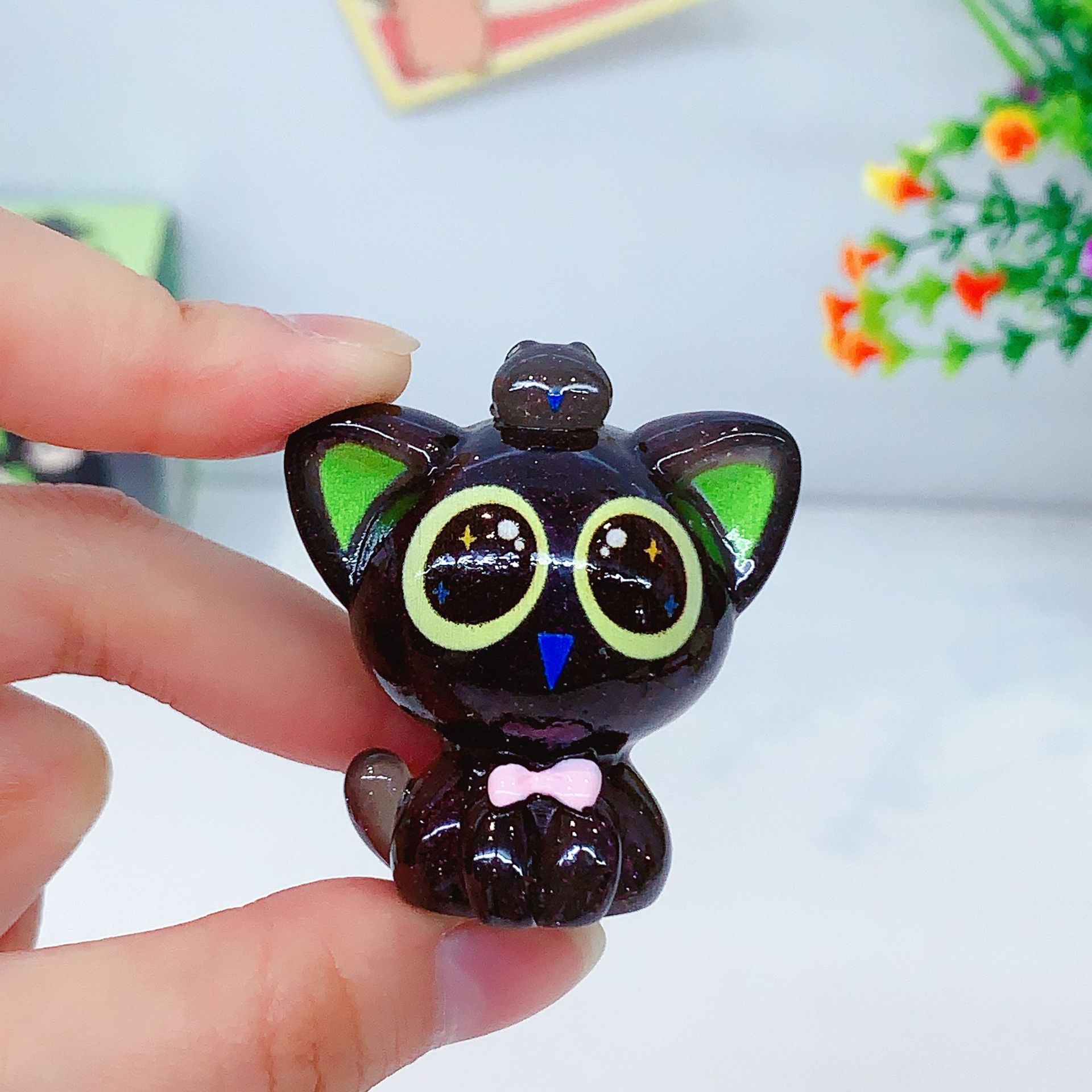 The plush blind box of the cartoon doll Luo Xiaohei's War Record series is a hot-selling diy accessory for desktop decoration Application Scenario