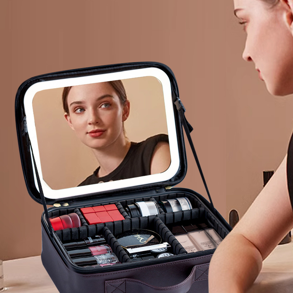 Portátil portátil con luz más grande espejo LED bolsa de maquillaje caja de almacenamiento bolsa de viaje caja de almacenamiento bolsa de maquillaje Application Scenario