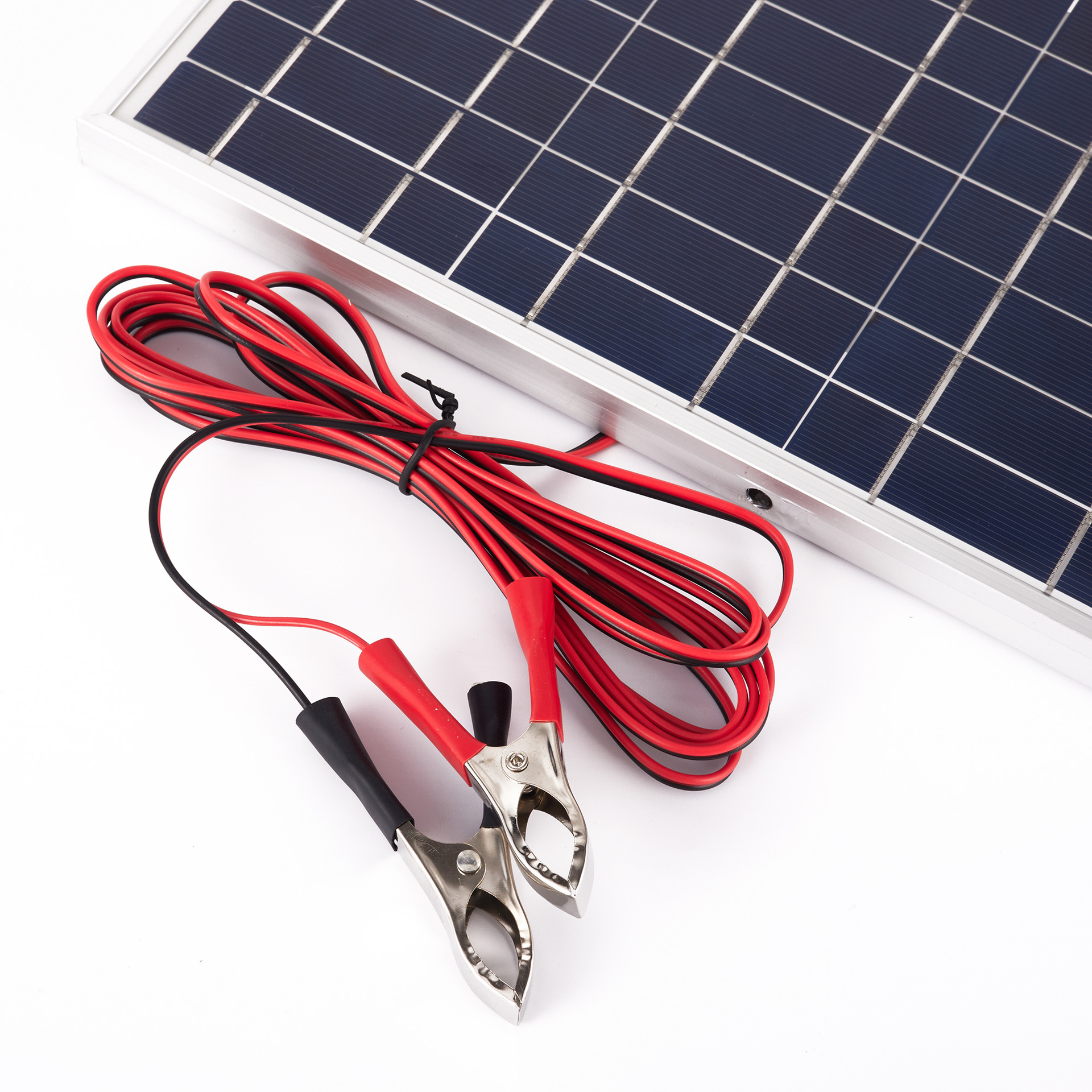 太阳能光伏板 10W16V太阳能充电器 户外便携汽车手机充电板批发 Application Scenario