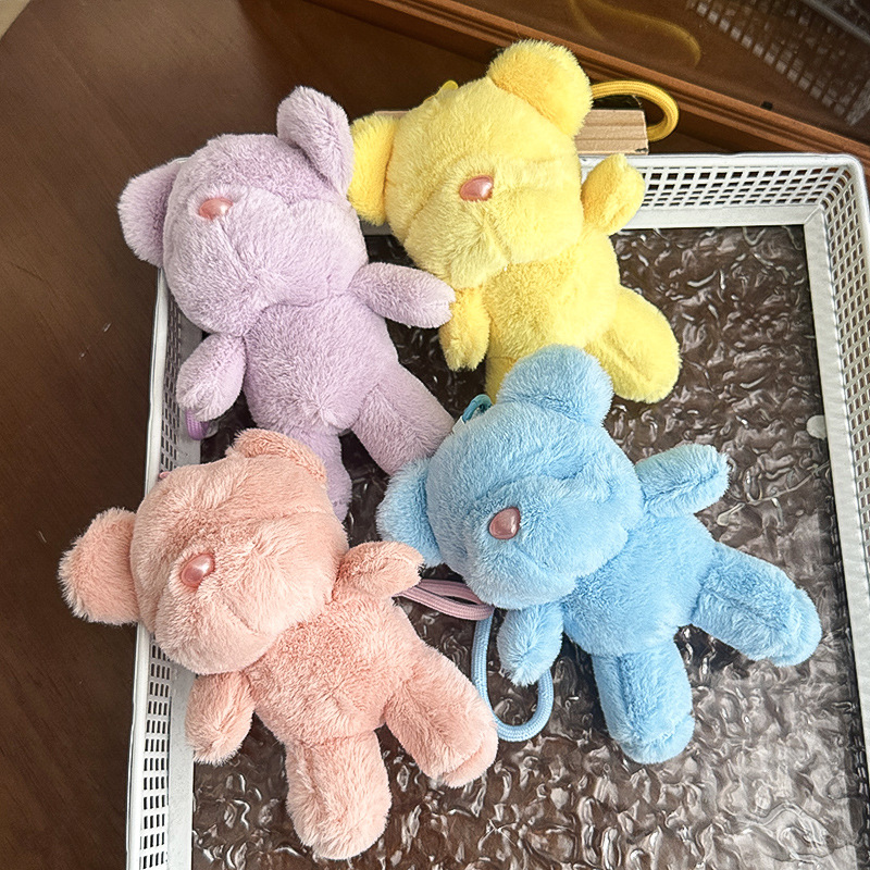 Cute candy-colored eyeless bear figurines, keychains, small pendants, backpack decorations, plush toys, claw machines, dolls Application Scenario