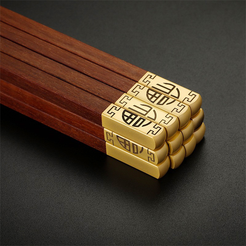 木质工艺品实物图