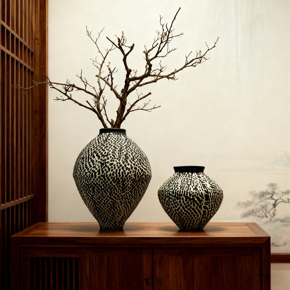 2026现代简约创意陶瓷花瓶拼色手绘酒店民宿复古装饰品博古架摆件中古花器