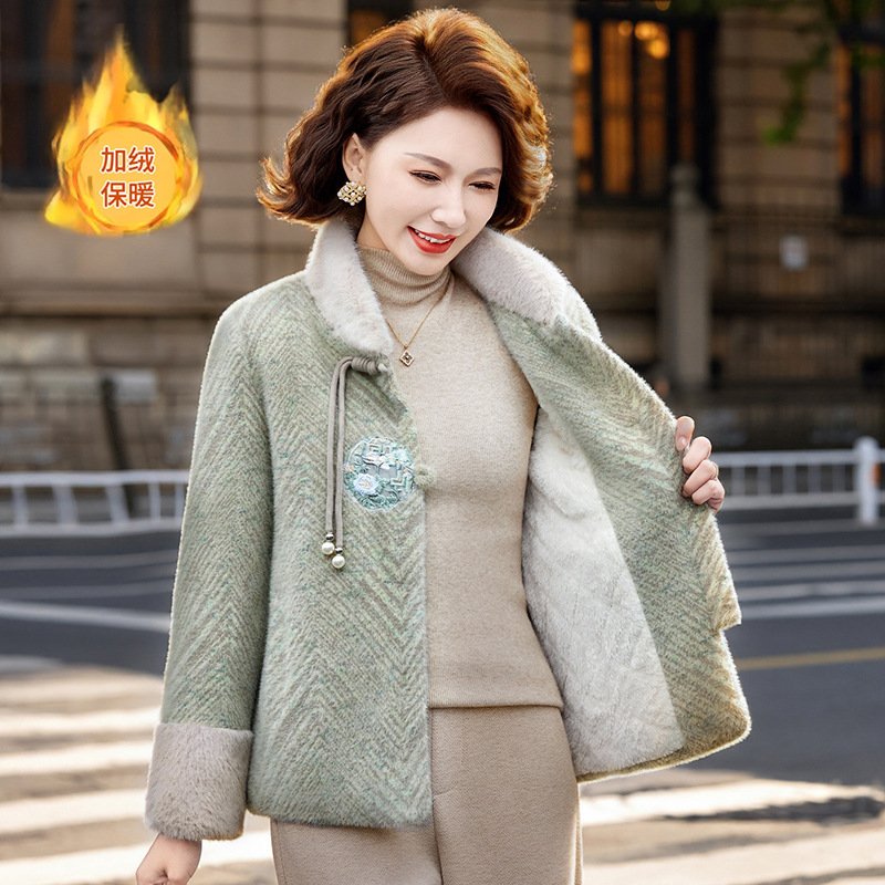 A new winter dress for middle-aged and elderly women, featuring embroidery, traditional Chinese style, fleece and thickened short warm coat Application Scenario