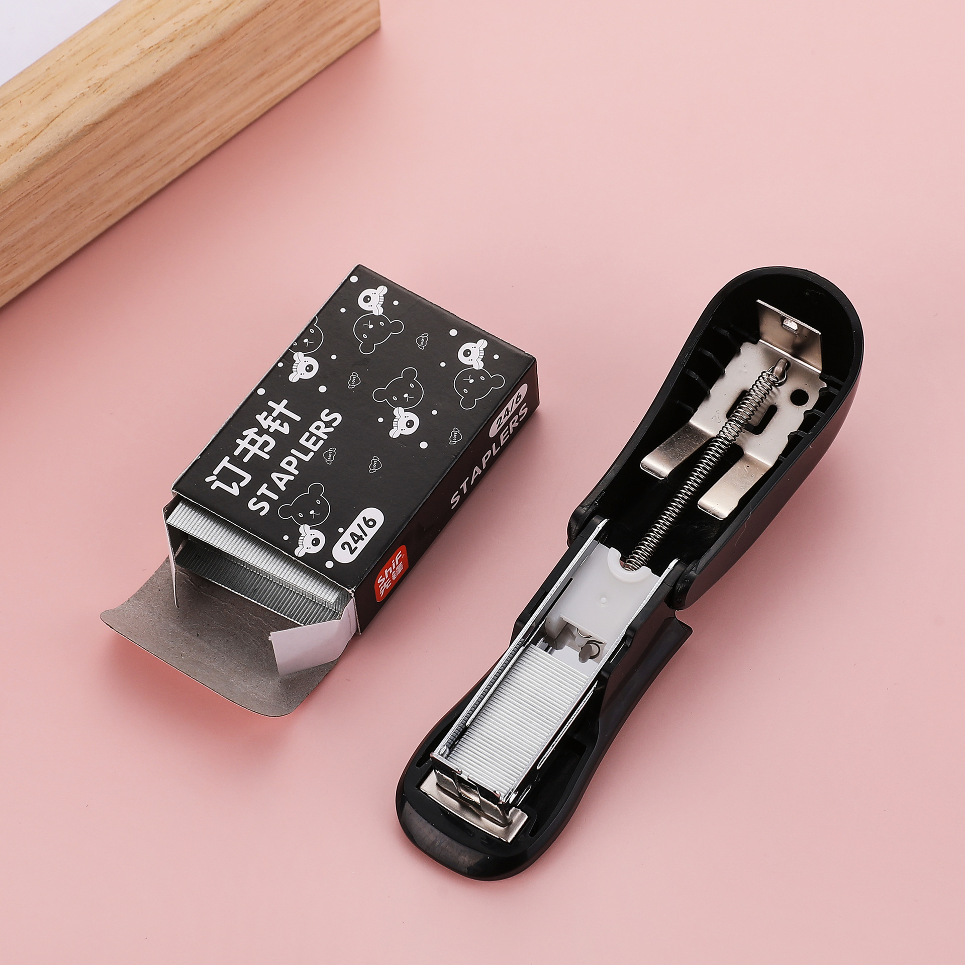 Pioneer 7135 Mini Stapler, Cute Cartoon Primary School stapler, Small size Set, Children's learning stationery Item Picture