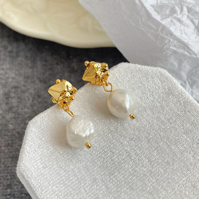 NALA娜啦异形巴洛克大珍珠耳环耳环不掉色法式百搭精致耳环细节图