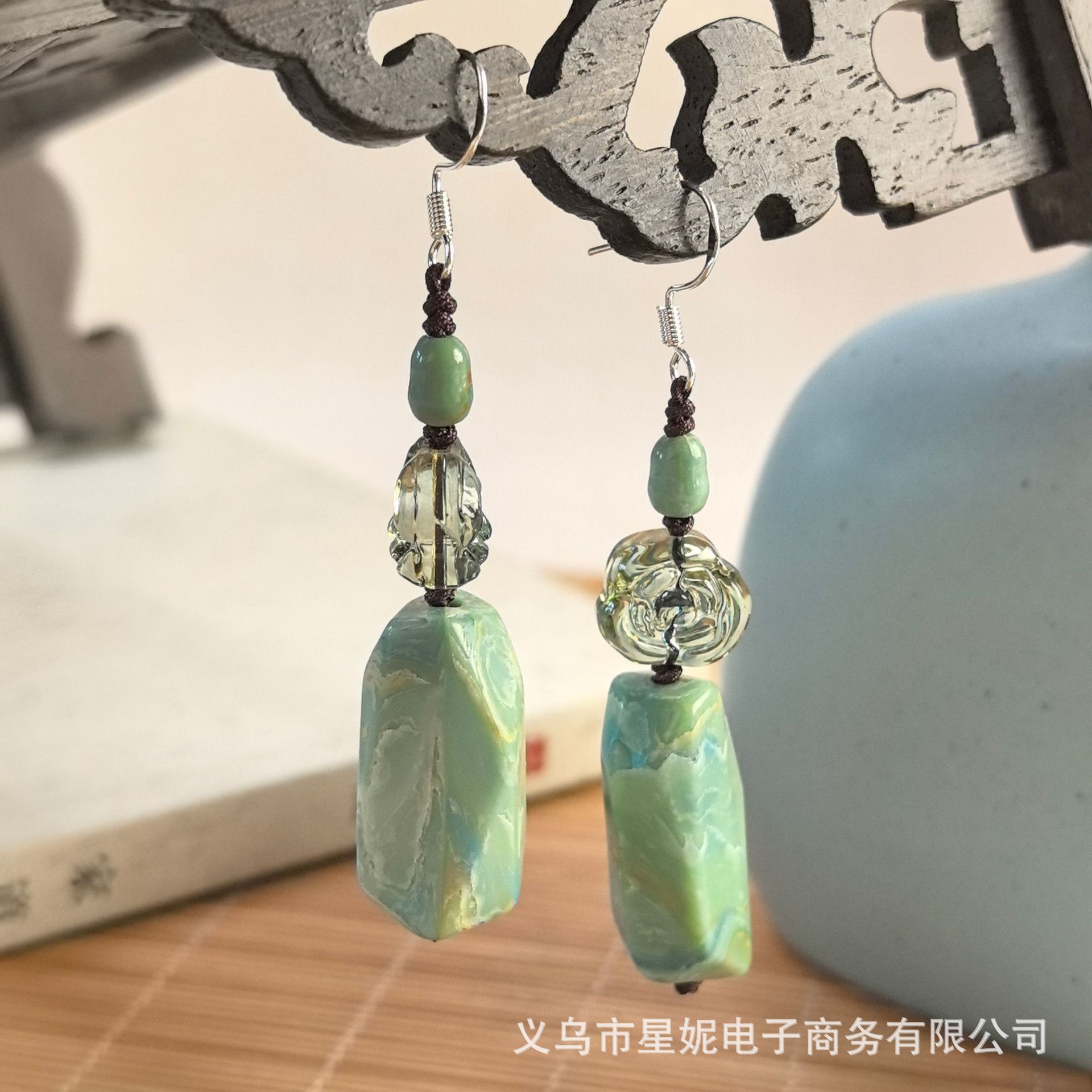 手串/菩提/水晶手串/文玩/合香珠白底实物图