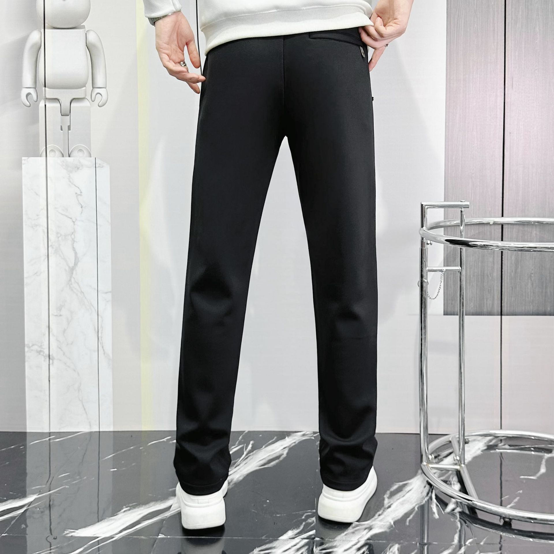 Autumn men's casual pants, black and versatile, Korean-style solid color drawstring tights, sweatpants, men's halon pants, high elasticity and breathable details Picture