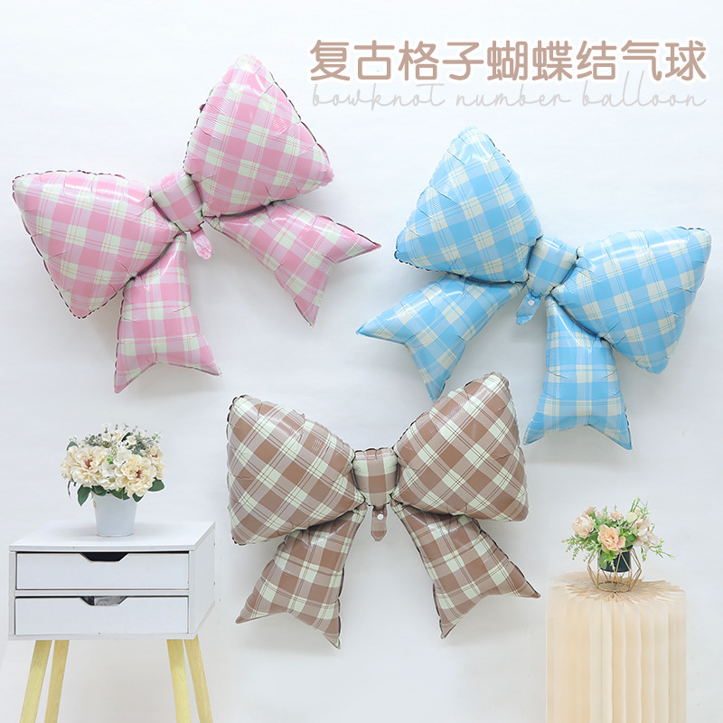 38-inch heart-shaped bow aluminum film balloon children's birthday background wall decoration balloon Valentine's Day party balloon Application Scenario