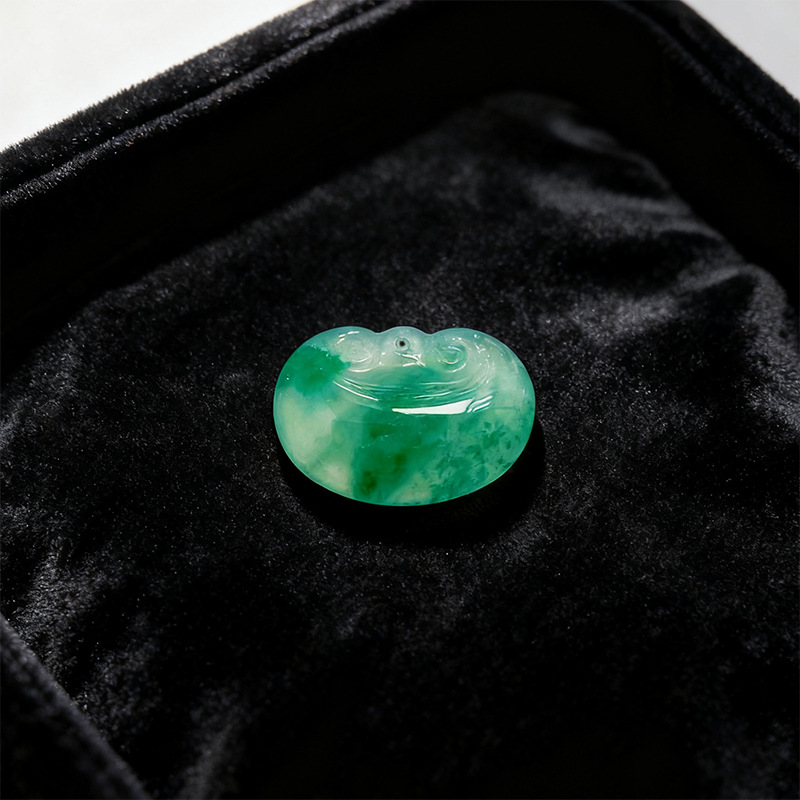 African jade longevity lock pendant, unisex handcrafted diy jewelry accessories, gemstone and jade accessories wholesale