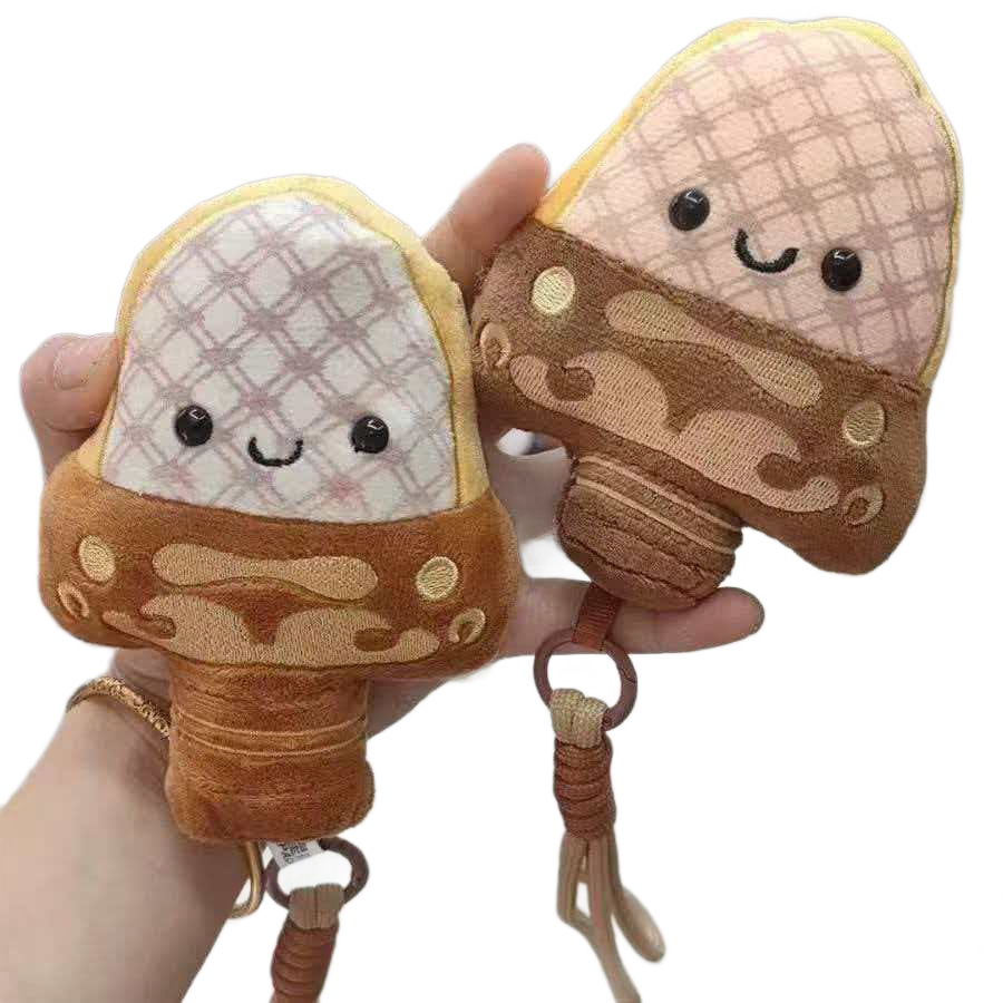 泡泡玛特/土豆娃娃/哭哭马/kitty/泡泡玛特手办白底实物图