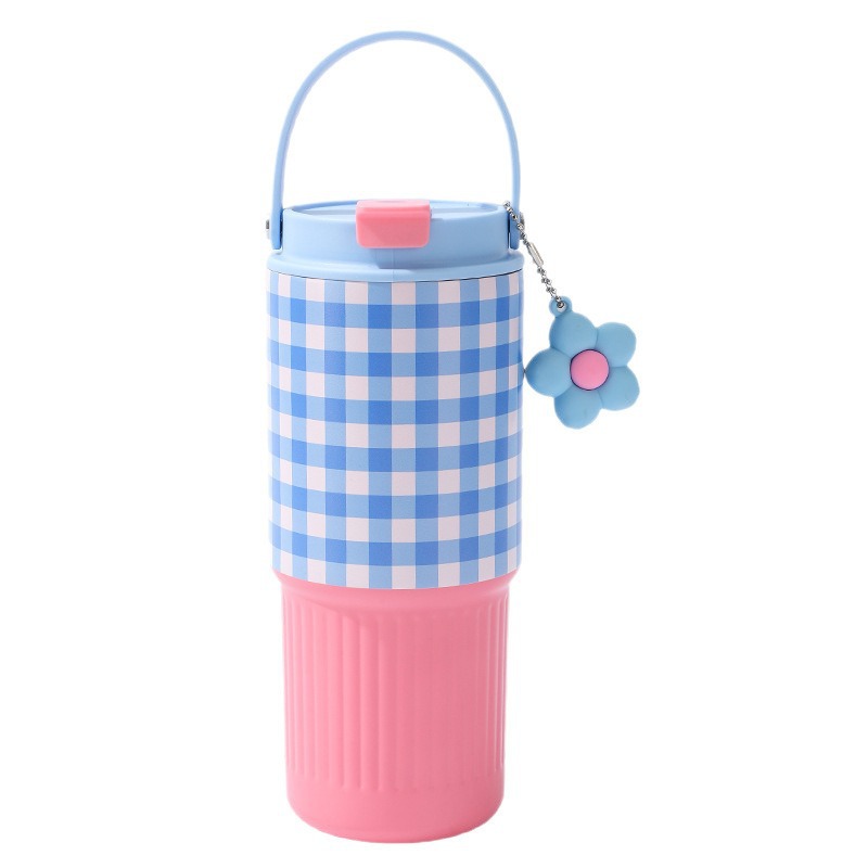Checkered style high appearance level ice cup for girls, double-drinking straw cup, portable hand-held car, 316 stainless steel insulated cup Item Picture