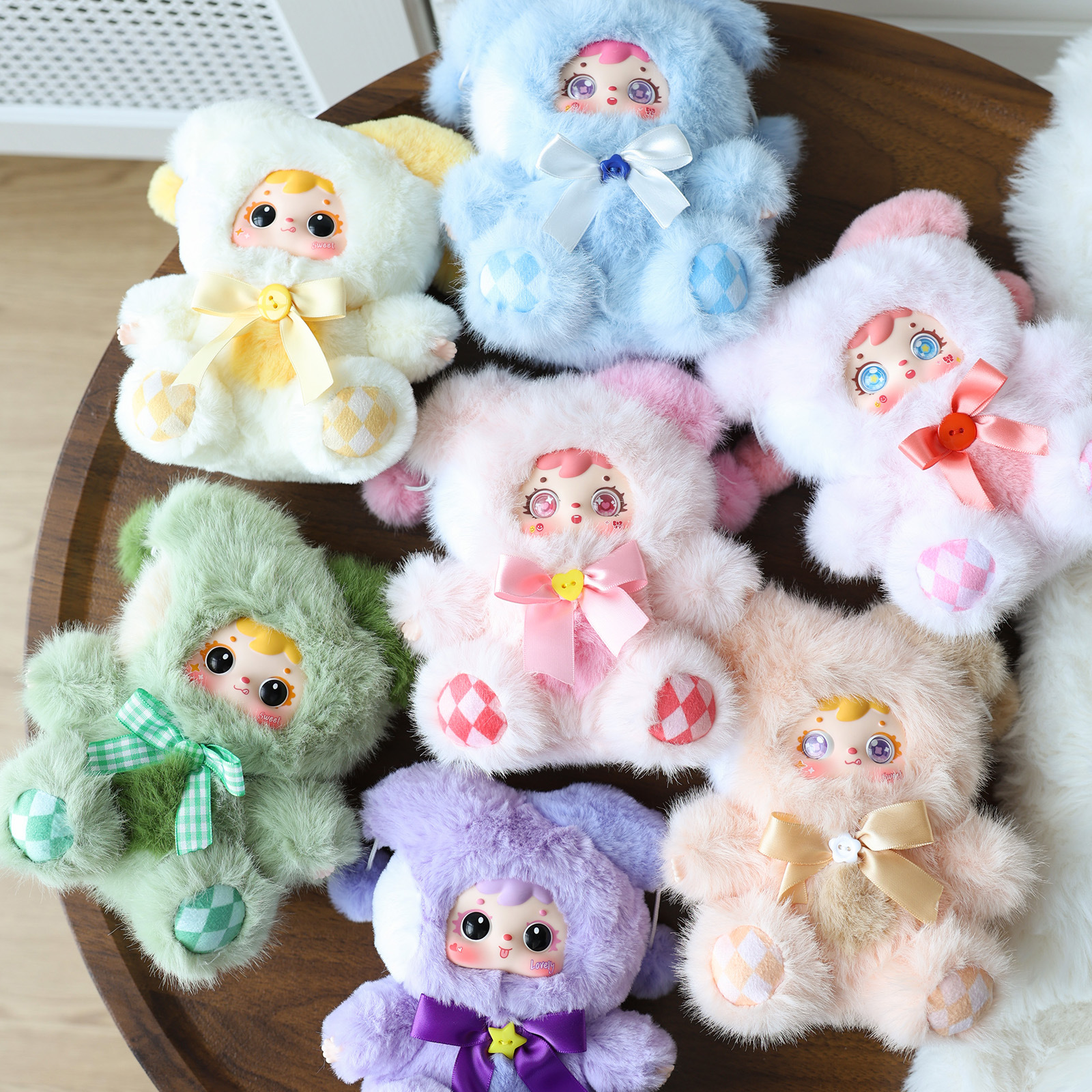 "Teenage Heart Three Little MAO Good Times Plush Blind Box Home Bedroom Decoration Item, Girls' schoolbag Pendant, doll.