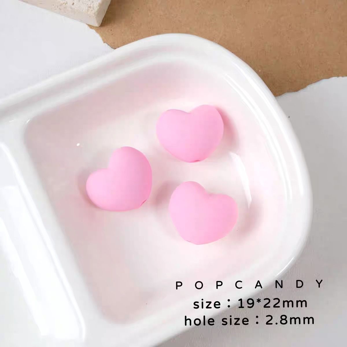 Acrylic hand feel paint, rubber, fat heart, beaded, DIY mobile phone chain, keychain, accessory, beads Application Scenario