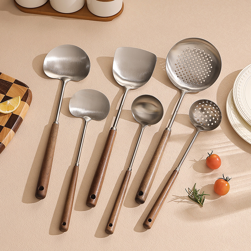 Stainless steel kitchenware set with a strainer, soup spoon, spatula, wooden handle, smooth soup shell and soup drain Specification image