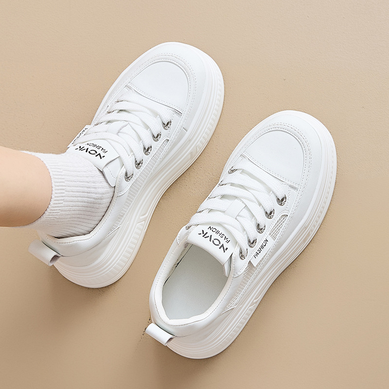 The thick-soled, insole, breathable white sneakers are a perfect match for women and are a new sporty casual shoe for Spring and summer 2025 details Picture