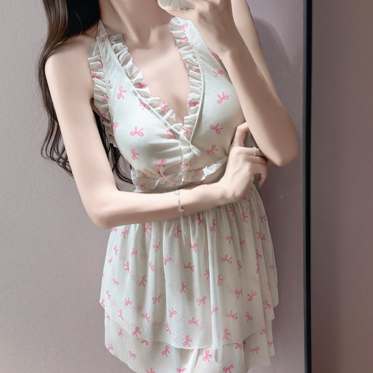 French one-piece halter women's swimsuit, sweet girl V-neck halter, women's summer pure waist-cinching floral vacation short skirt swimsuit Specification image