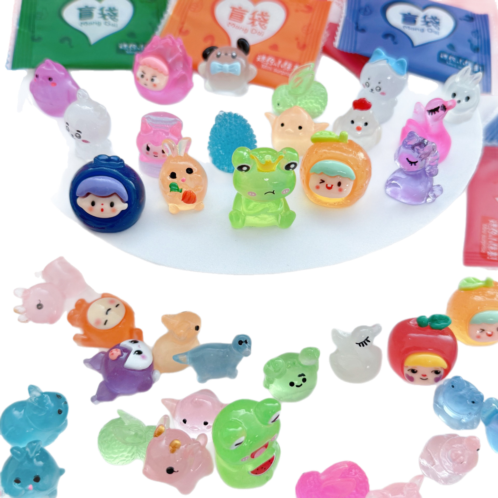 Blind bag prizes, small gifts for primary school students, fruits, Kapipala, food and play bottles, blind boxes, wholesale of children's toys Application Scenario