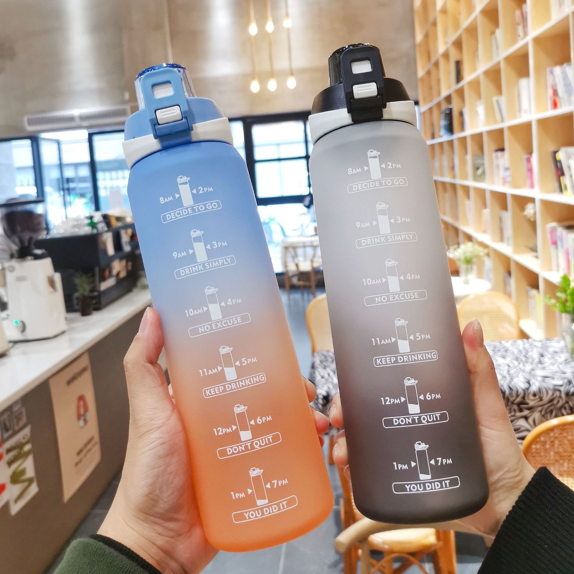 Cross-border high-appearance-level large-capacity frosted portable straw cup, summer inS-style anti-drop gradient plastic water cup Item Picture