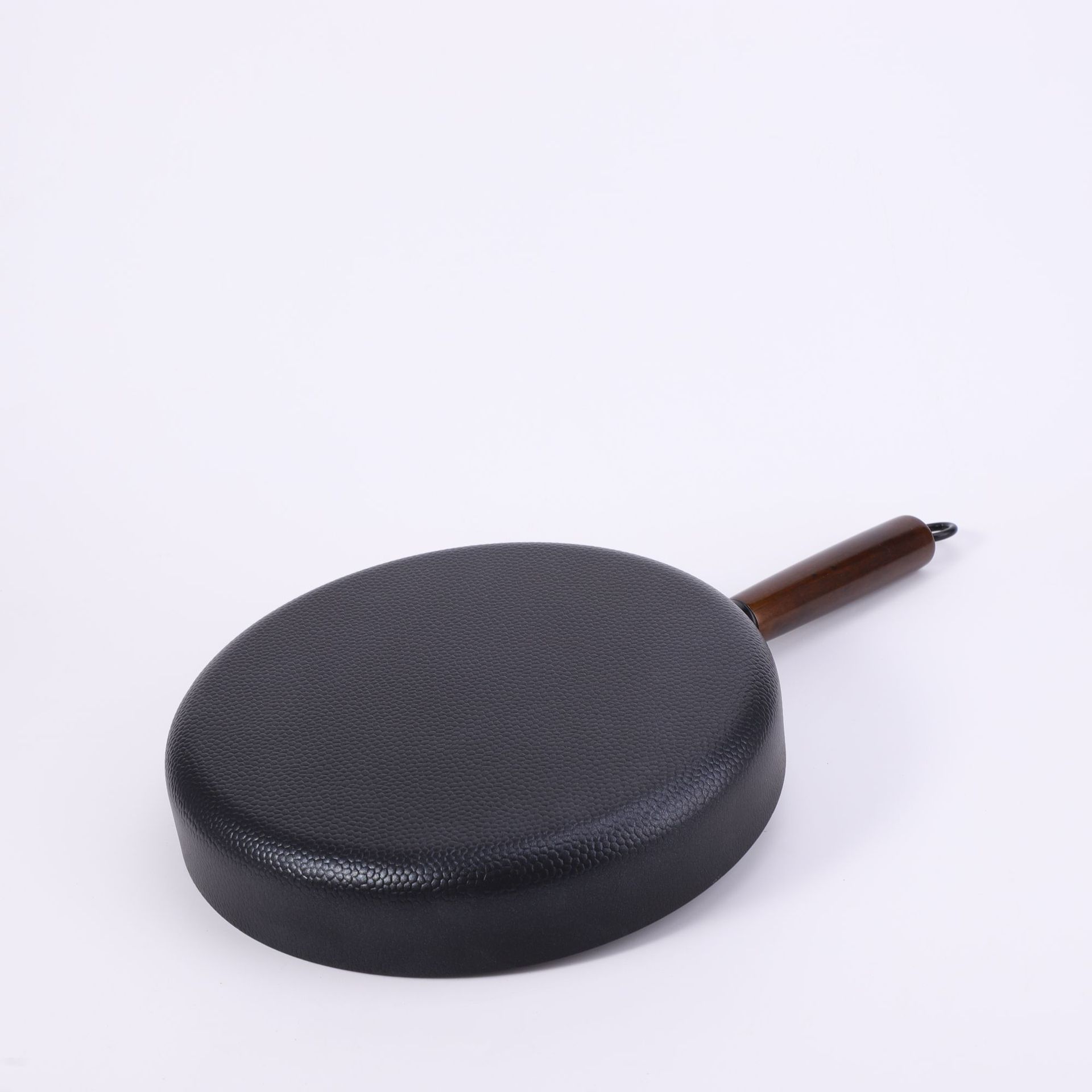 A complete set of flat-bottomed cookware, a three-piece set of household wok and non-stick pan, a combination of gas stove-specific kitchenware details Picture