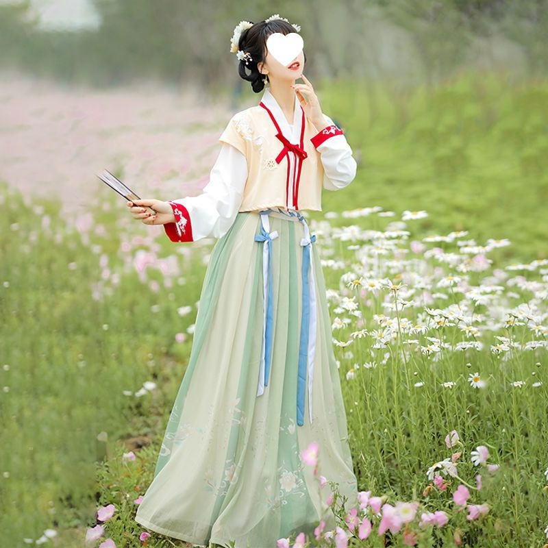 Miss Dai product photo 1