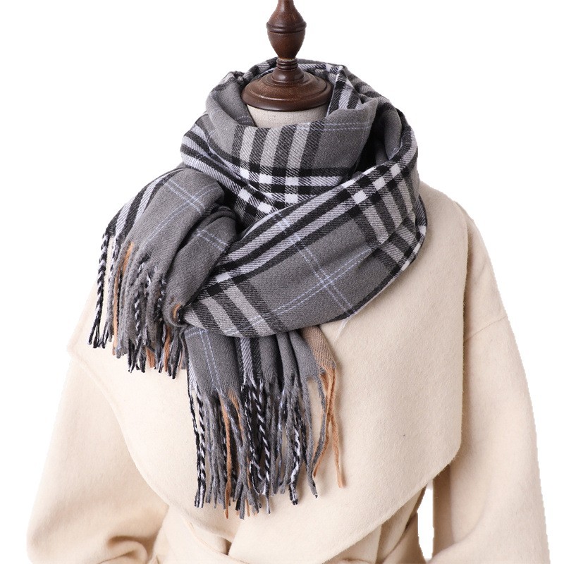 A new British-style patterned autumn and winter warm scarf for women, a fashionable and versatile commuting tassel faux cashmere scarf Item Picture