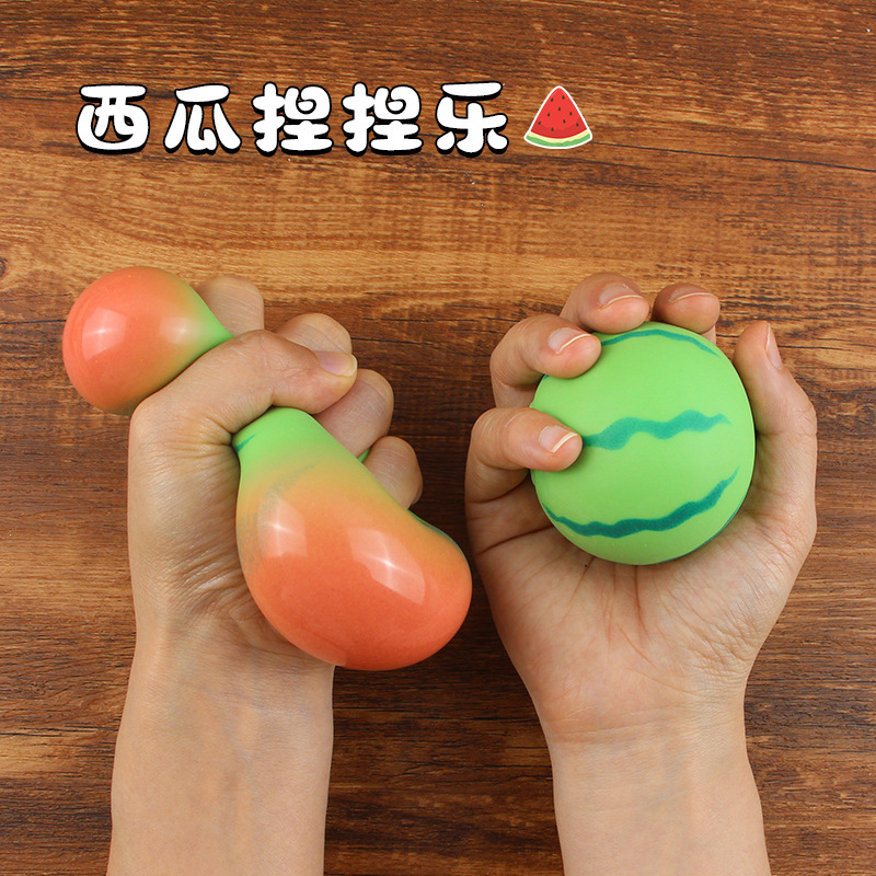 夏日热销软胶变色西瓜发泄新奇特红色夹心水果儿童玩具产品图