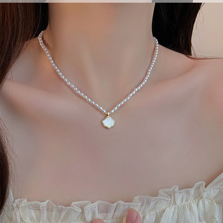 碎银子珍珠项链设计高级感简约气质锁骨链女蝴蝶爱心轻奢精致颈链