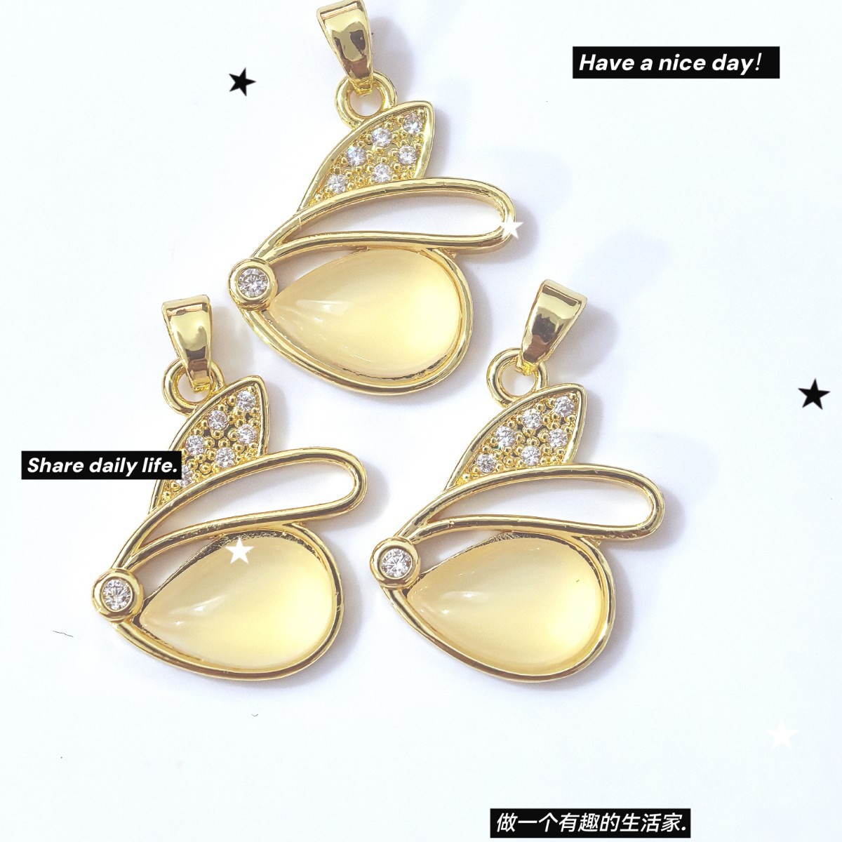 A cute and adorable imitation shell rabbit heart rose pendant necklace for women with a unique personality