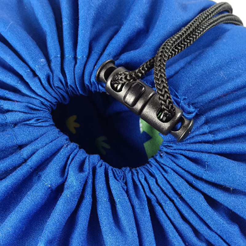 Kindergarten nap sleeping bag, dinosaur children sleeping bag, portable folding primary school sleeping bag, thickened cartoon sleeping bag for autumn and winter Application Scenario