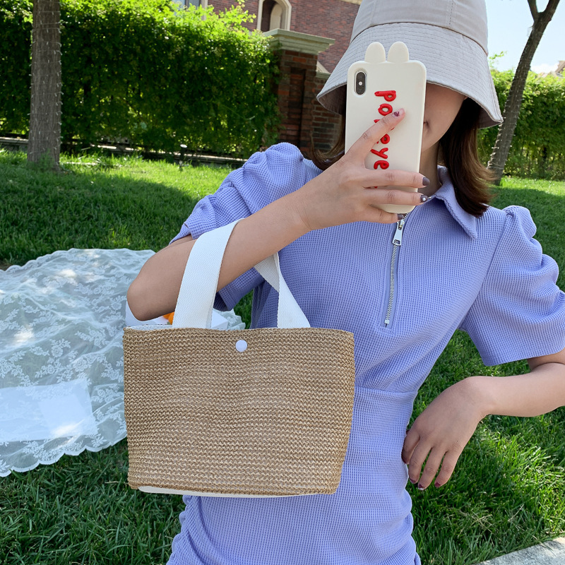 Cross-Border Straw Weaving Bag, Country-Style Fresh And Light Woven Bag, Single-Shoulder Straw Bag, Straw Weaving Fashionable Commuter Women's Bag, Simple And Versatile Handbag, Hand-Held Bag, Handcrafted Straw Weaving Bag Application Scenario