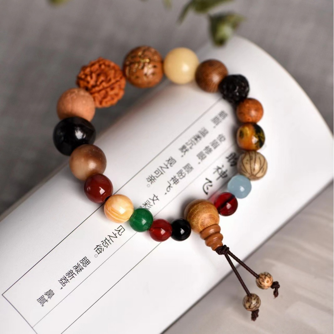 Hot-selling 18-seed Bodhi bead bracelet, 18-bead root prayer bead chain, temple connection, scenic spot commemoration of male and female couples details Picture
