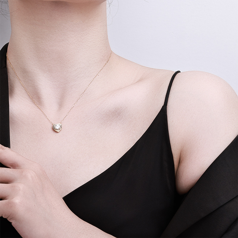 卓恒甄选文艺复古气质锁骨链S925银镶1克拉圆形莫桑钻源头厂家锁骨链轻奢