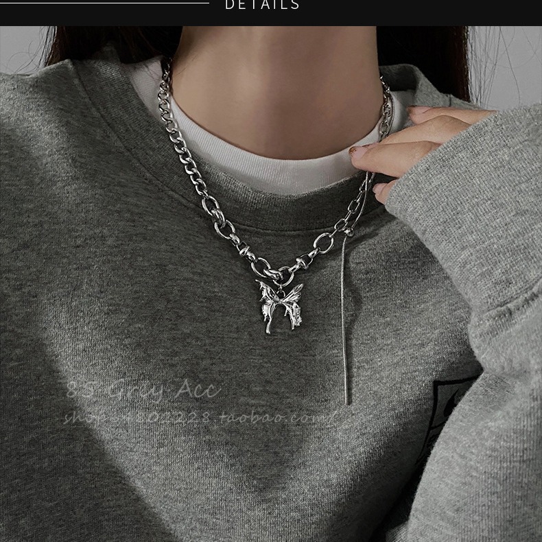 原创拼接蝴蝶吊坠项链女春2024年新款小众设计高级感锁骨链配饰品